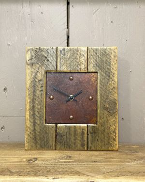 Mantle Clock