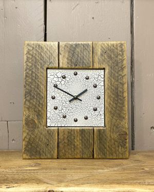 Mantle Clock