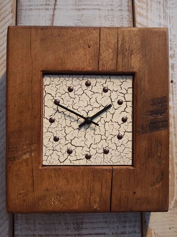Resized Mantle Cream Crackle Clock