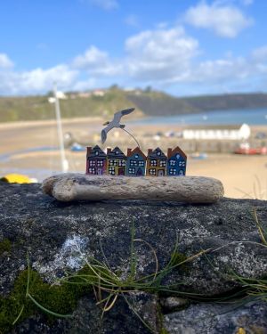 Tenby Houses And A Seagull Driftwood Decoration