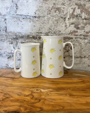 Daffodil Jugs