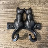 Sitting Cats Hook