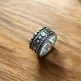Pebble Spinner Ring