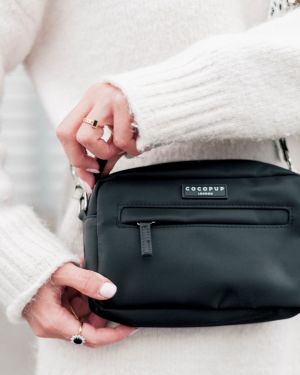 Black Dog Walking Bag