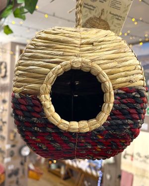 Circular Bird Nester