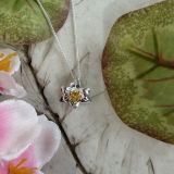 Daffodil Necklace