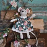 Mouse In A Green Woodland Dress