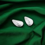Mussel Shell Studs