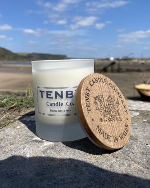 Blackberry And Bay Glass Candle