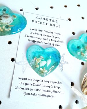Coastal Resin Pocket Hug