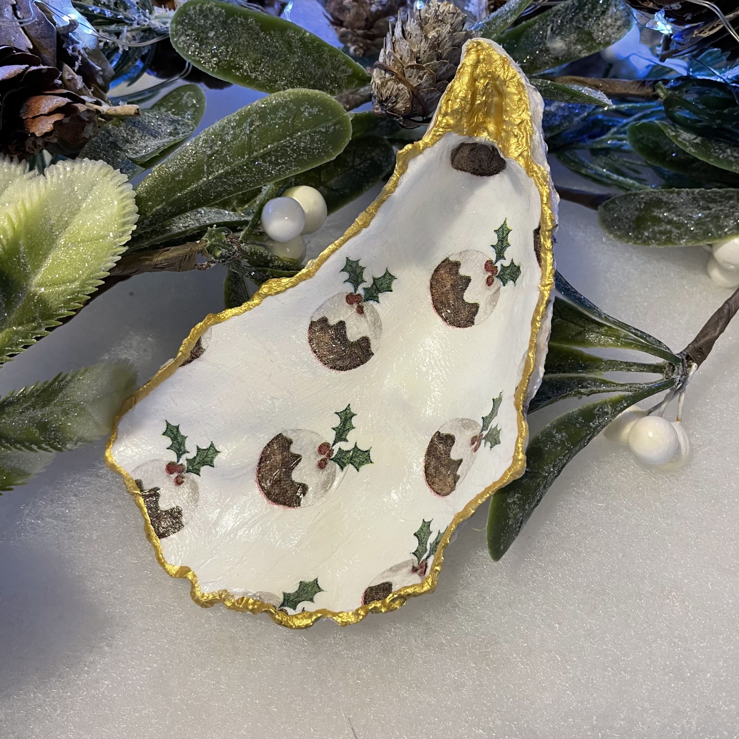 Christmas Pudding Oyster Shell
