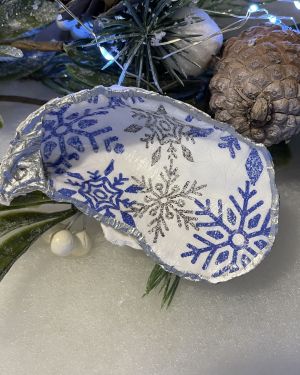 Christmas Silver Snowflakes Oyster Shell