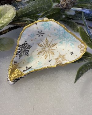 Christmas Gold Snowflakes Oyster Shell