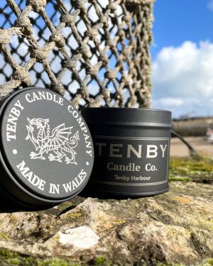 Tenby Harbour Tin Candle