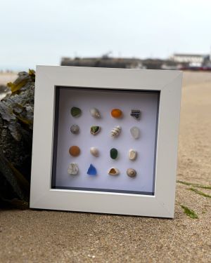 Grid Seaside Frame