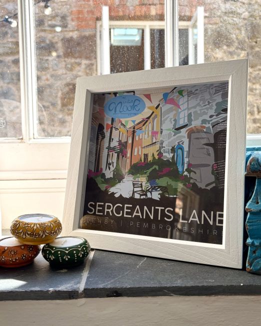 Sergeants Lane Box Frame