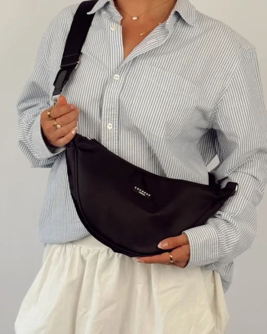 Crossbody Crescent Black Dog Walking Bag